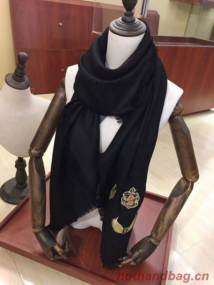 Louis Vuitton Scarf LV00106